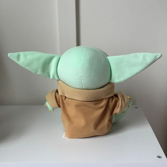 Disney Parks Star Wars Baby Grogu Big Feet Plush – 10" - Picture 5 of 9